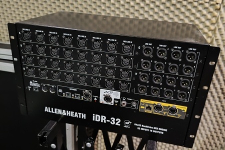 allen-heath-ilive-idr-32-650-eur-gebrauchte-veranstaltungstechni-2-8cefeacc