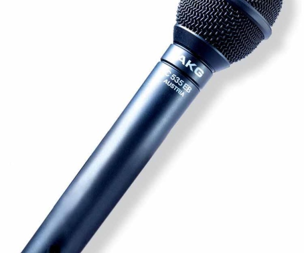 akg-c535-eb-controls-and-mode-switch-1-aa5cc2b0