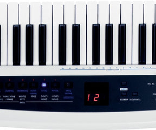 rent-keytar-roland-ax-synth-keytar-axxe-2-1e0c6ee2